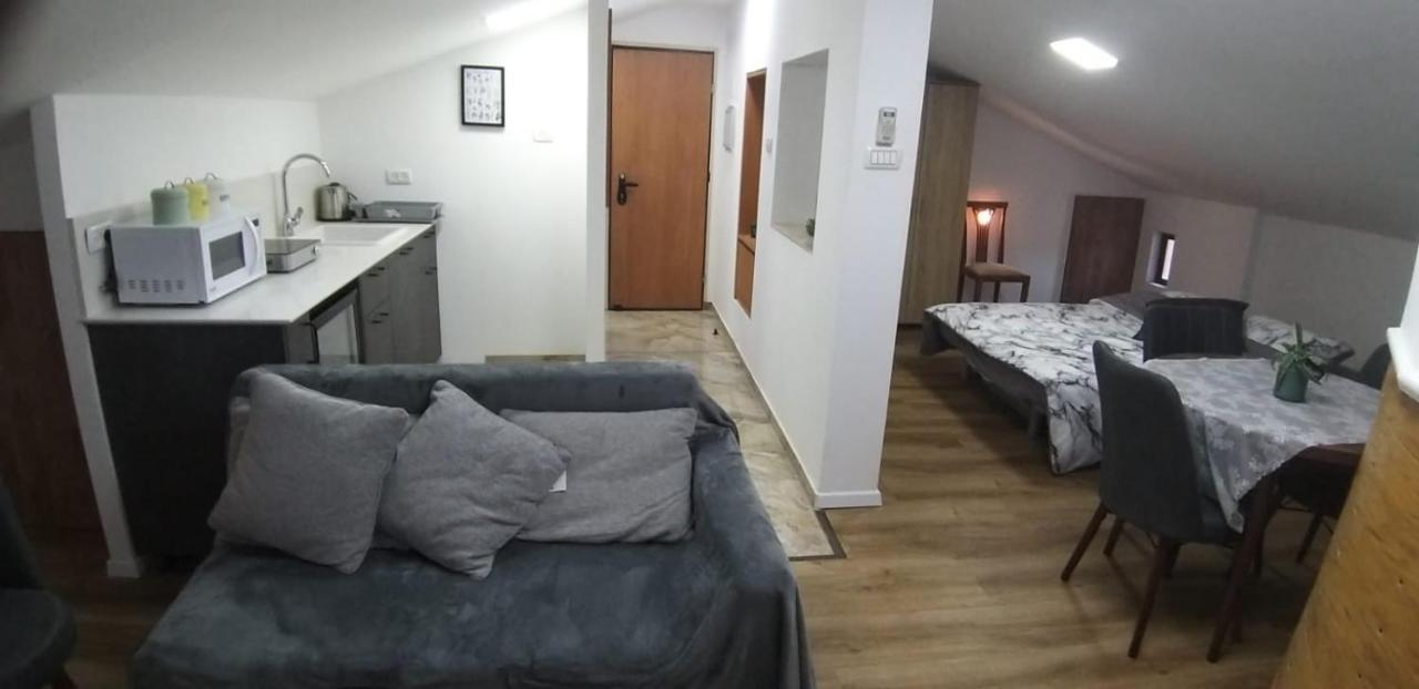 Апартаменты Attic Ben Gurion 42 Хайфа Экстерьер фото